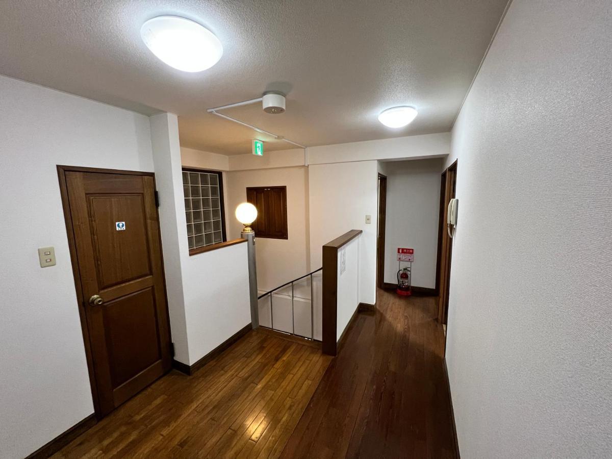 Fieldnever Apartment Stay - Maisonette Family Room فوكوكا المظهر الخارجي الصورة